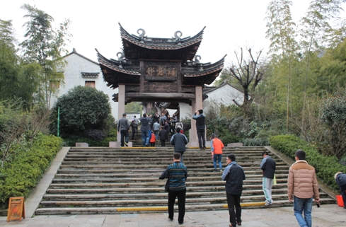 亚投app官方下载